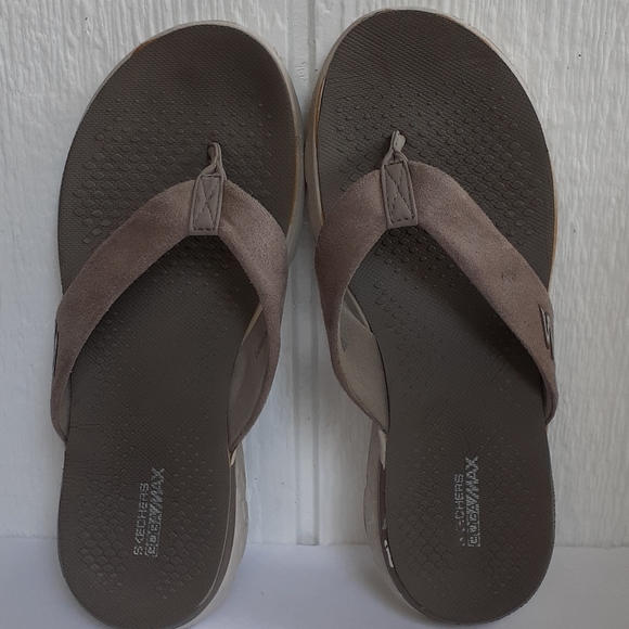 skechers goga max sandals women's